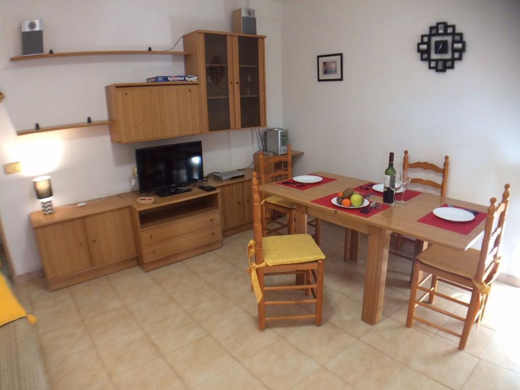 Apartment Asequin Beach Torrevieja Exteriör bild