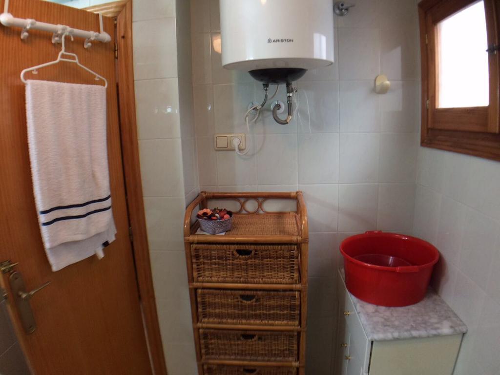 Apartment Asequin Beach Torrevieja Exteriör bild
